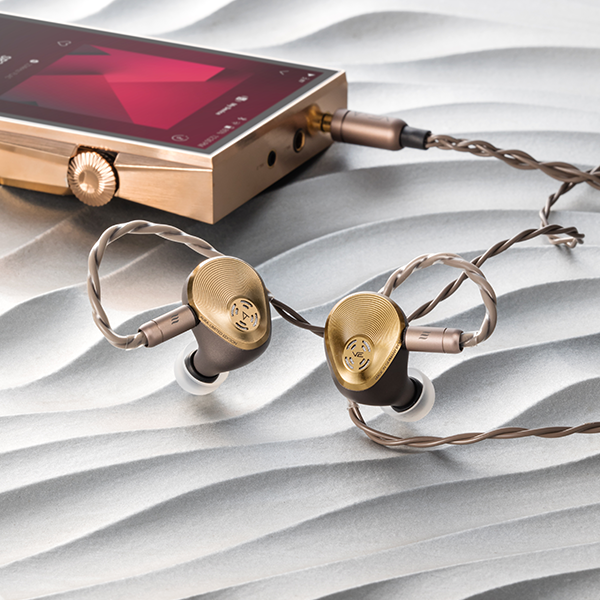 Astell&Kern & Vision Ears debut the AURA earphones at High End Munich 2023