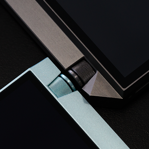 Astell&Kern Launches AK70 MKⅡ High-Resolution Portable Audio Pla<x>yer